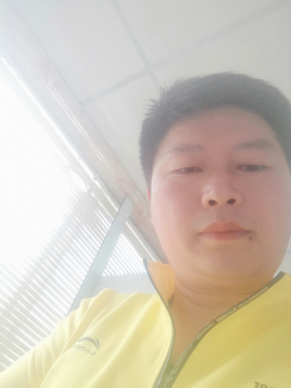 山男的第一张照片--苏州蓝颜知己交友网