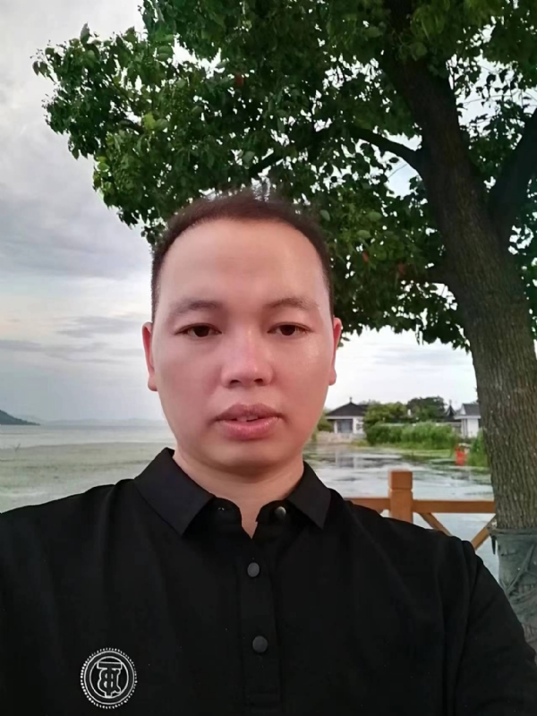 一起说晚安的第一张照片--苏州蓝颜知己交友网